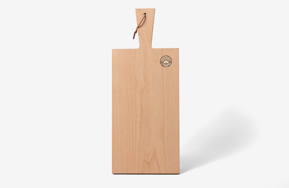 Houten borrelplank met keramiek