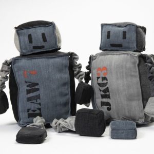 knuffel robotjemeer knuffel robot samen
