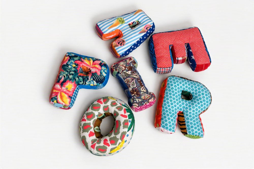 Textiel letters